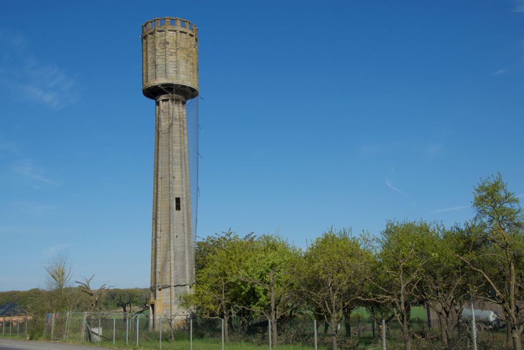 Firwat d’CSV d’Renovatioun vum Hellenger Waassertuerm net matgestëmmt huet