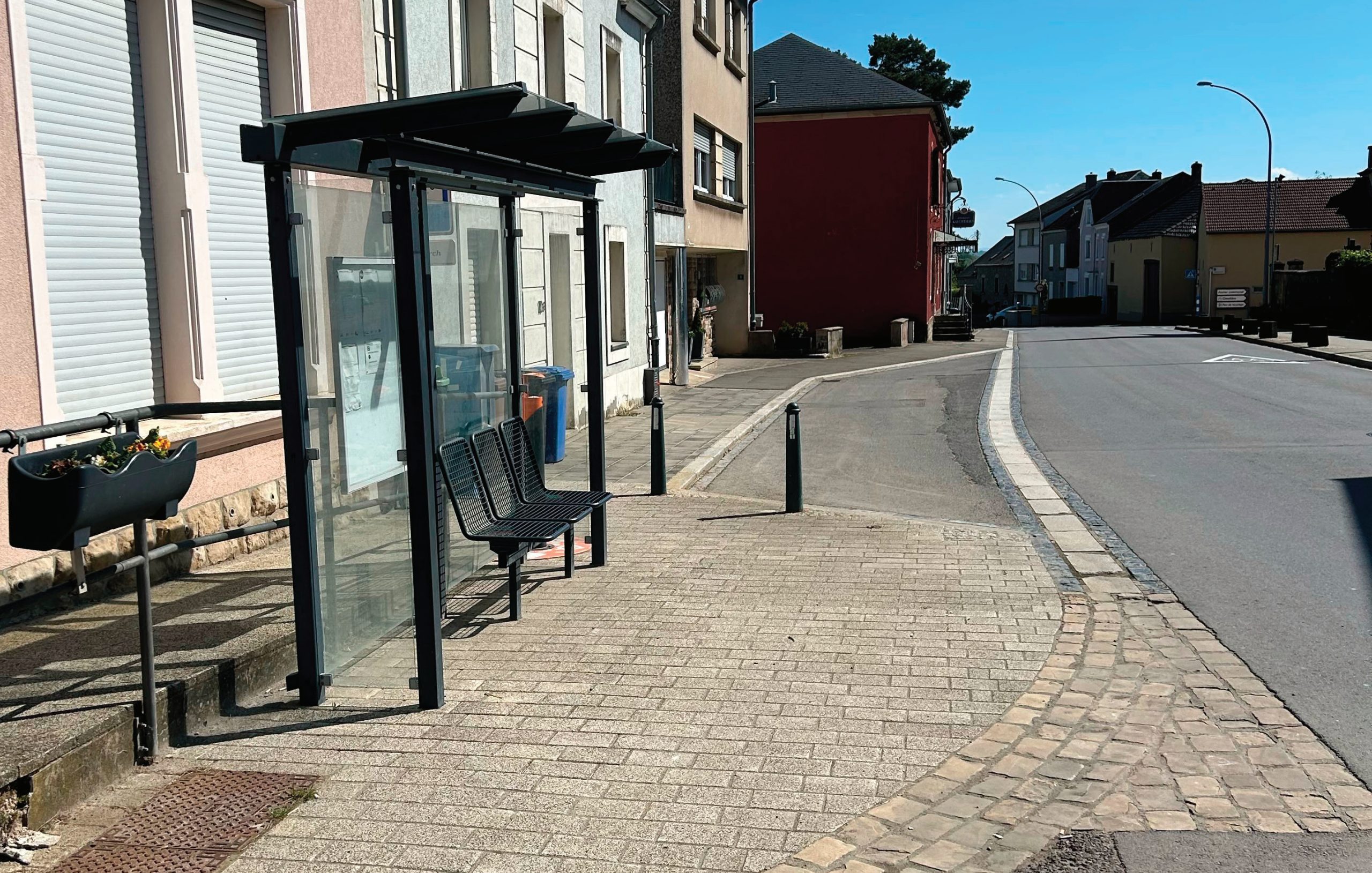 Eis Mobilitéit ass festgefuer oder “Es fährt ein Bus nach niergendwo”